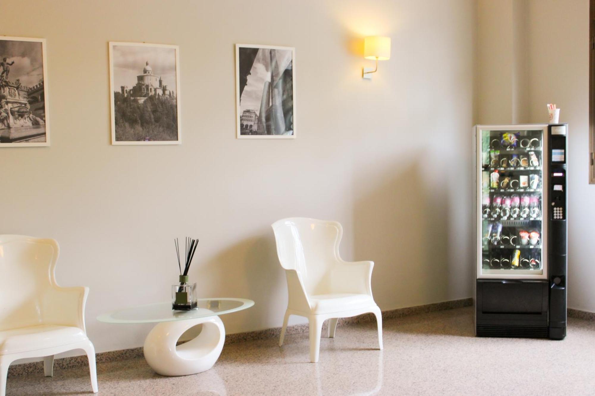 Hp Fly Hotel Bologna Calderara di Reno Εξωτερικό φωτογραφία